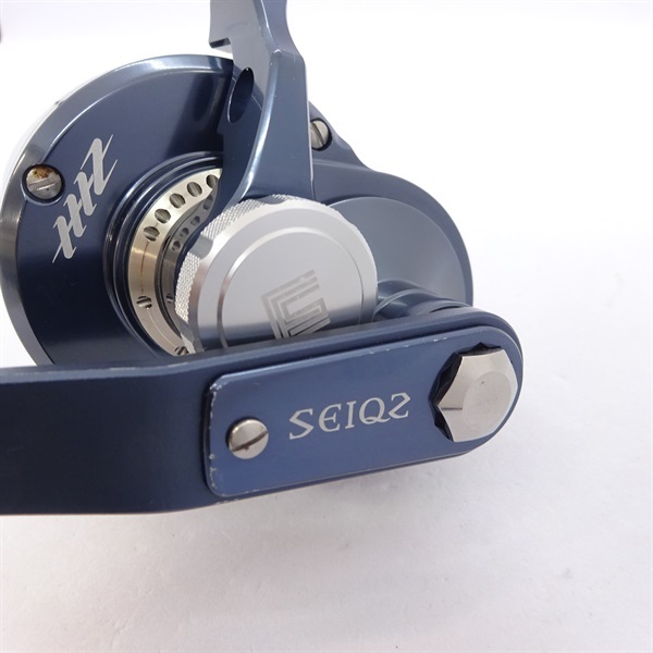 ＳＥＩＱＺＳ１５－ＨＲ右